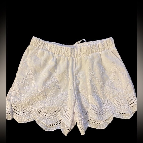 Juniors White lace shorts, ribbon lace up back, patriotic wear, 4th of July, S - Picture 3 of 8